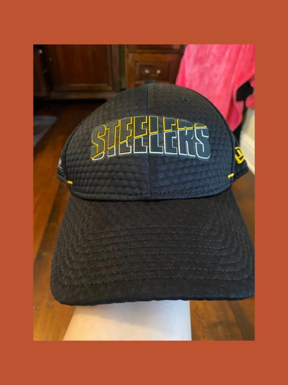 New Era Pittsburgh Steelers Snap Back Hat Engineered NFL Black Yellow